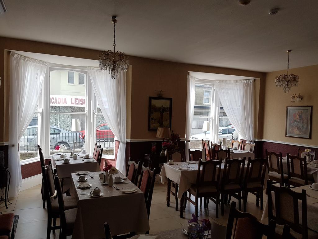 Hotel Myles Creek Kilkee Esterno foto