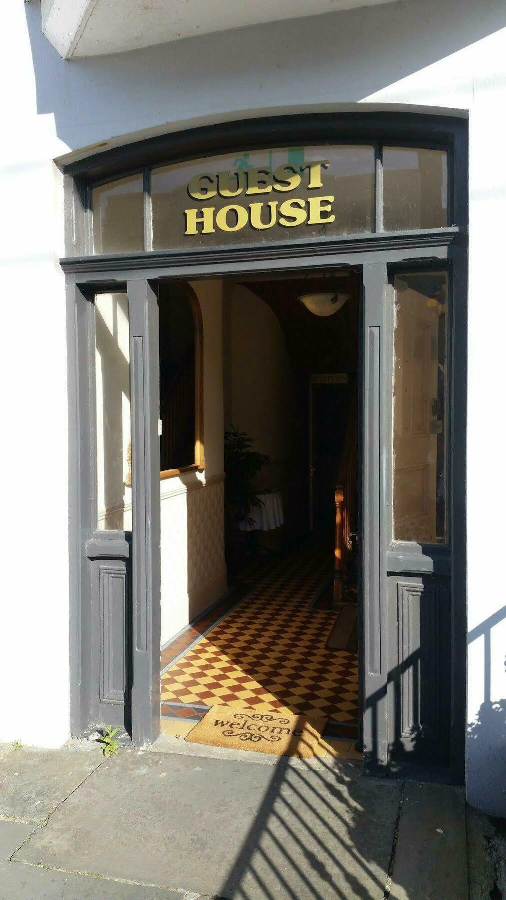 Hotel Myles Creek Kilkee Esterno foto